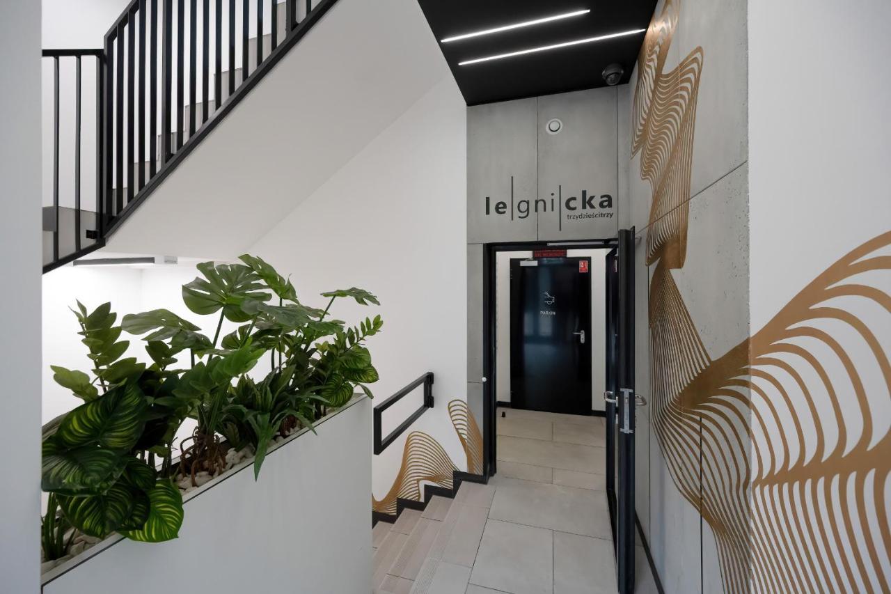 Legnicka With Parking By Renters * Wroclaw