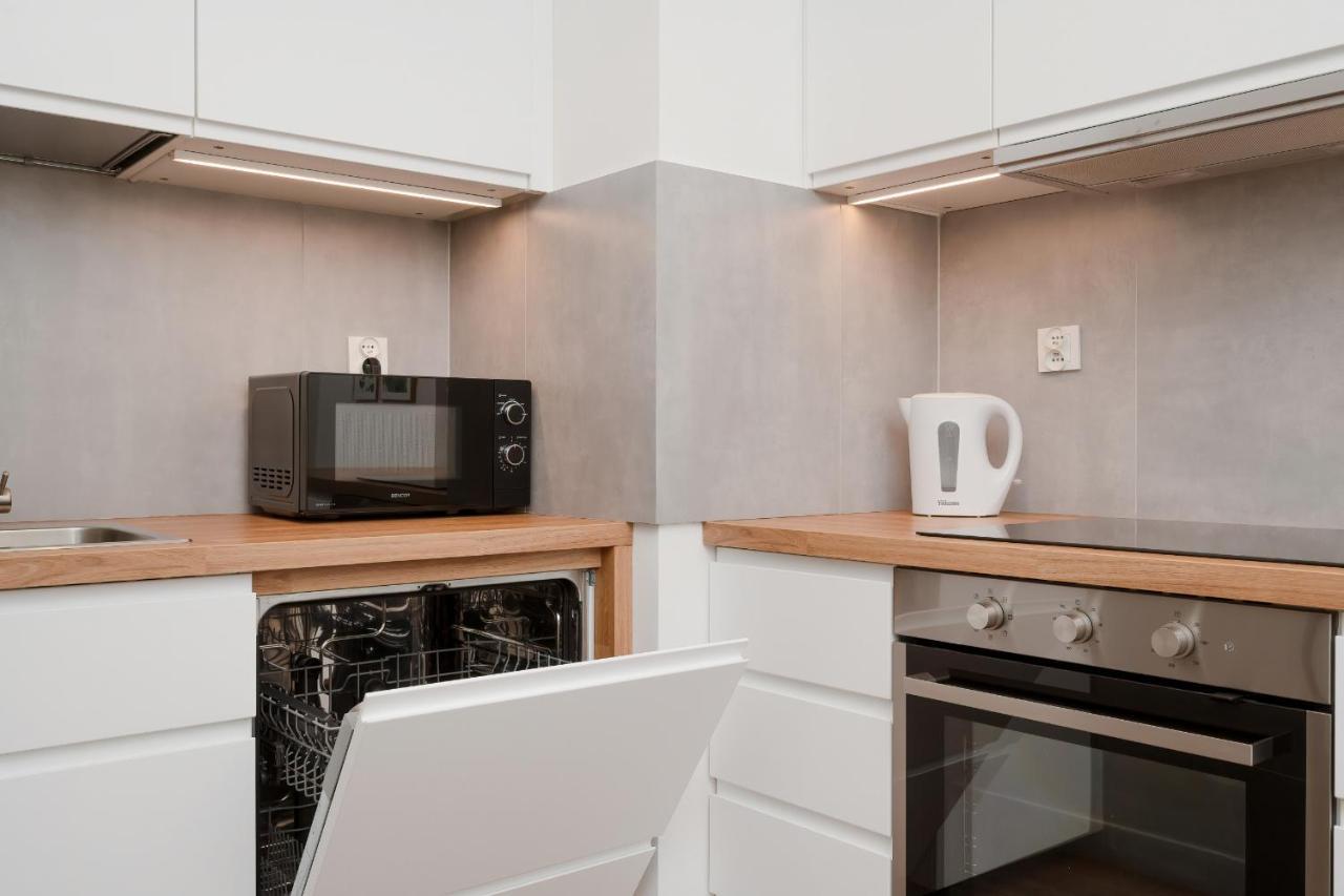 Apartment Legnicka With Parking By Renters Wroclaw